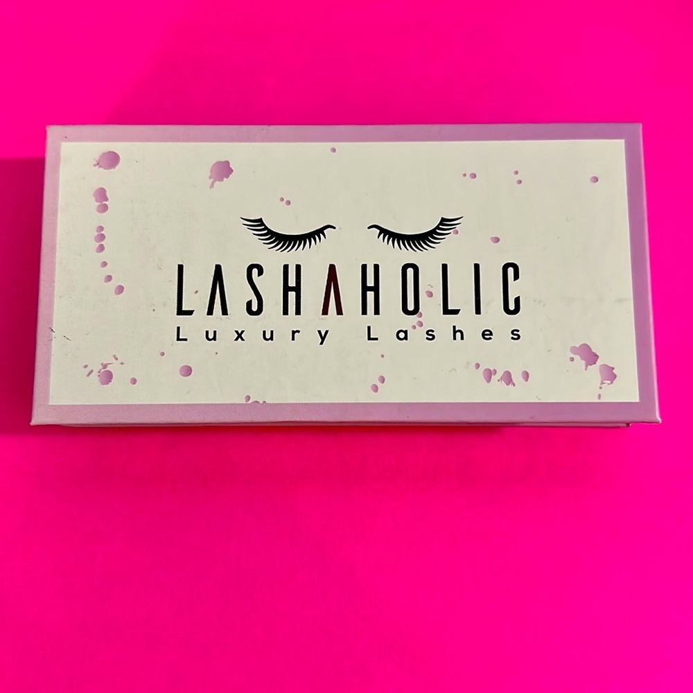 Lashaholic luxury lashes- They’re Real, I Swear Special Edition Packaging